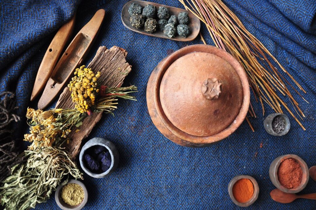 Achieve Deep, Natural Colors with Mimosa Hostilis Root Bark Powder 500g from Natural Dyes