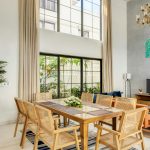 Materiales innovadores para cortinas de pvc industriales