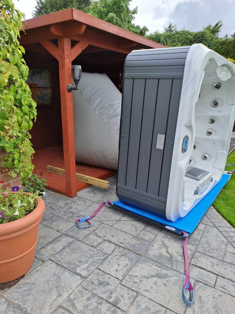 Emergency Hot Tub Repairs: What You Need to Know